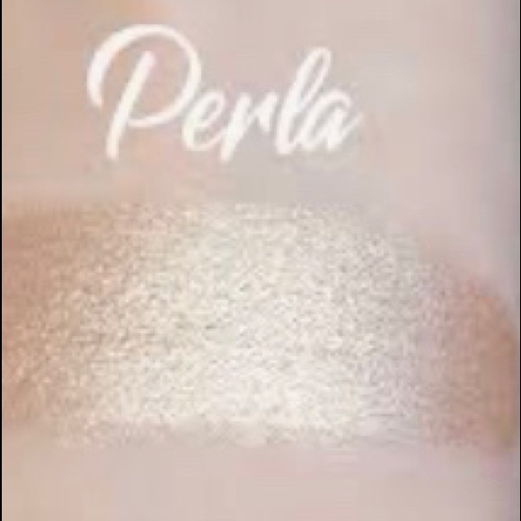 Anastasia Liquid Highlight - Picture 2 of 7